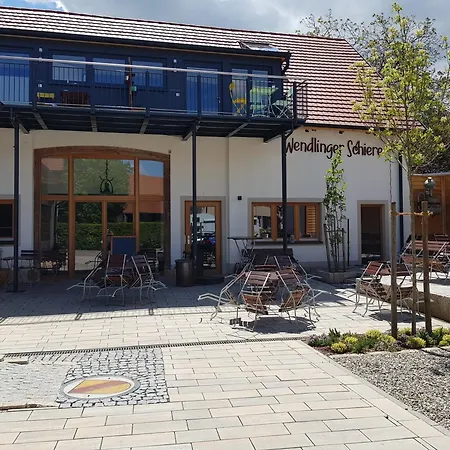 2 * Freiburg im Breisgau