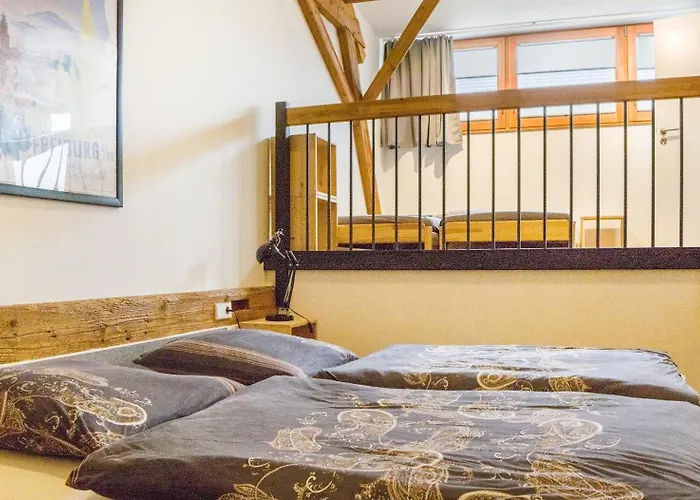 2 * Freiburg im Breisgau